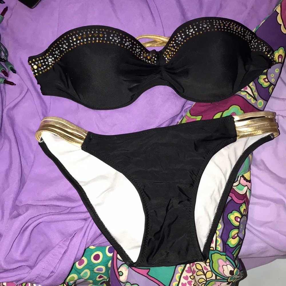 Swim suit